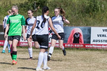 Bild 29 - wBJ TuRa Meldorf/Buesum - JFV Luebeck : Ergebnis: 1:0